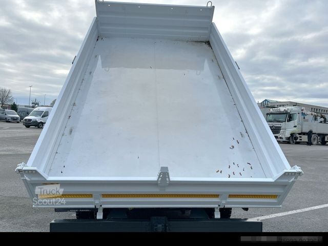 Dodávkový podvozek MERCEDES-BENZ Atego 818 K 4x2 3-S.-Kipper+Klima+2xAHK+2200 km!