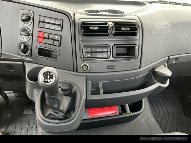 Třístranná sklápěcí dodávka MERCEDES-BENZ Atego 818 K 4x2 3-S.-Kipper+Klima+2xAHK+2200 km!