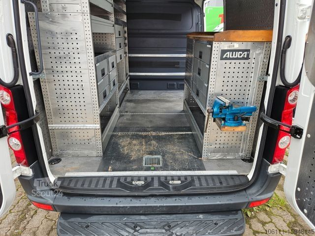 Fourgon à panneaux VOLKSWAGEN Crafter 35 2,0Tdi 100KW KurzL1H1/BOTT/Zusatzheiz