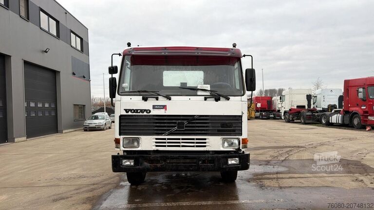 Kabinli şasi Volvo FL 10 - 320 (POMPE MANUELLE / MANUAL PUMP / LAM...
