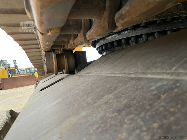 Crawler excavator Caterpillar 336EL