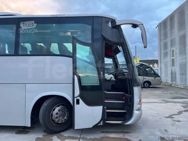 Sportbil Irisbus Domino Orlandi 2001