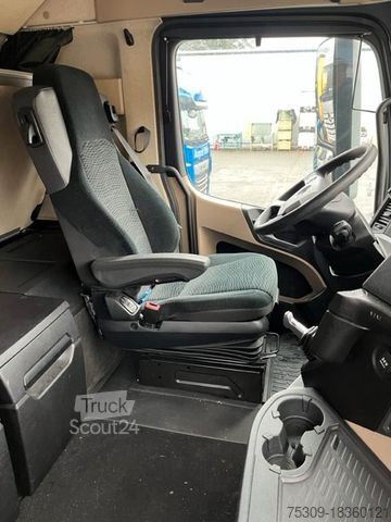 Cap tractor voluminos MERCEDES-BENZ 1845 LSnRL Low Liner - Standklima -