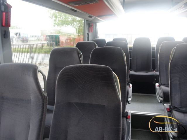 Touringcar MERCEDES-BENZ Intouro 49 Sitze Liftbus EURO 6