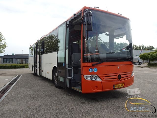 Touringcar MERCEDES-BENZ Intouro 49 Sitze Liftbus EURO 6