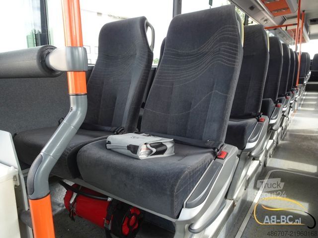 Touringcar MERCEDES-BENZ Intouro 49 Sitze Liftbus EURO 6