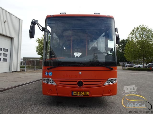 Touringcar MERCEDES-BENZ Intouro 49 Sitze Liftbus EURO 6