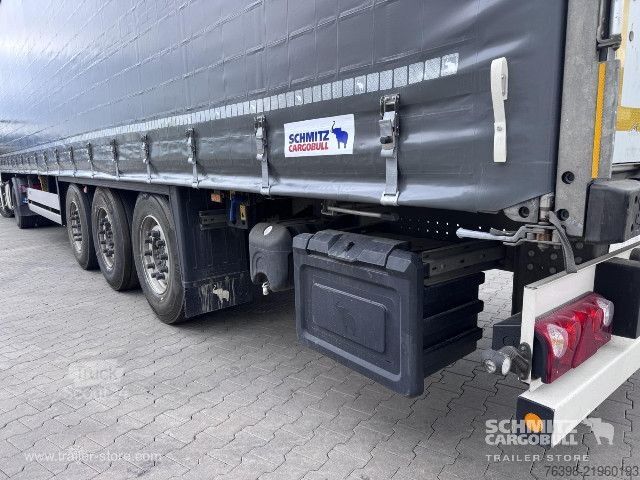 Auflieger mit Pritsche & Plane Schmitz Cargobull Curtainsider Standard