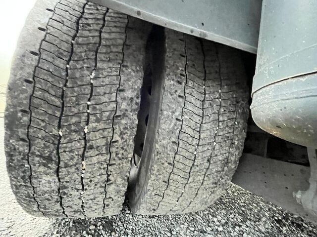 Tractora standard DAF XF FA 450