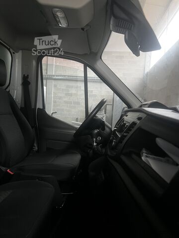 Furgone isotermico congruppo frigorifero Ford Transit 3.5 t - Cassone frigorifero