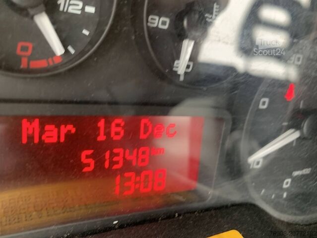 Furgone chiuso Iveco Daily Multitel MT222 - 22m, 200kg