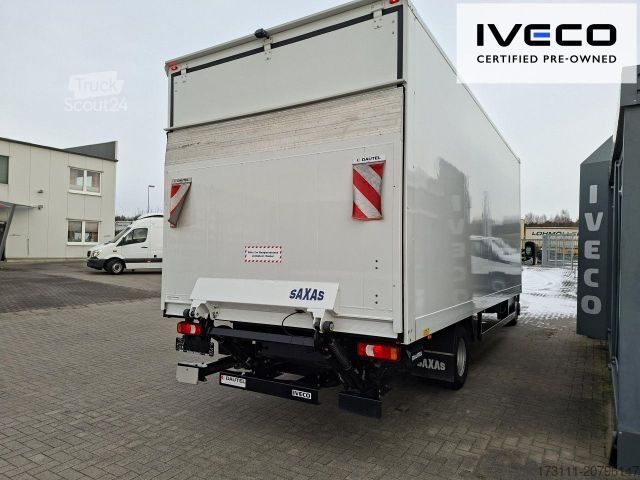 Fourgon tôlé IVECO Daily 70C18HA8 / Kamera / Spoiler / Klima