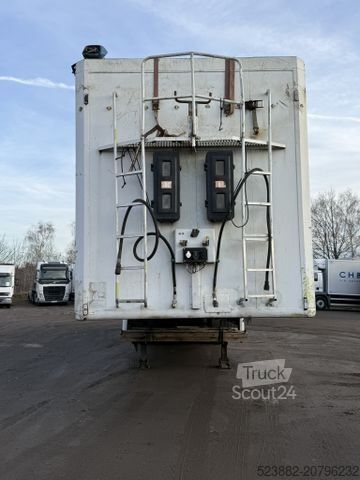 Auflieger mit Walkingfloor KRAKER CF200 90 m³*ALCOA*