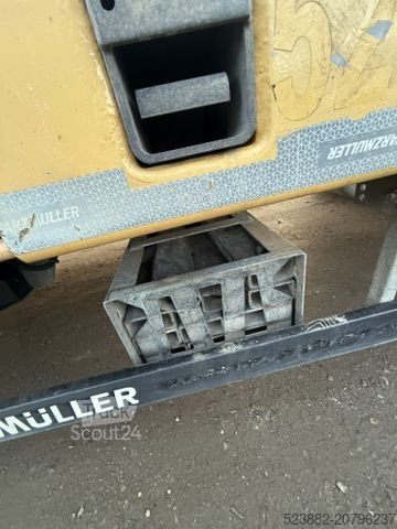 Prikolica z nizko platformo SCHWARZMÜLLER hydr. Rampen*verbreiterbar*Rungen*SAF*9m*