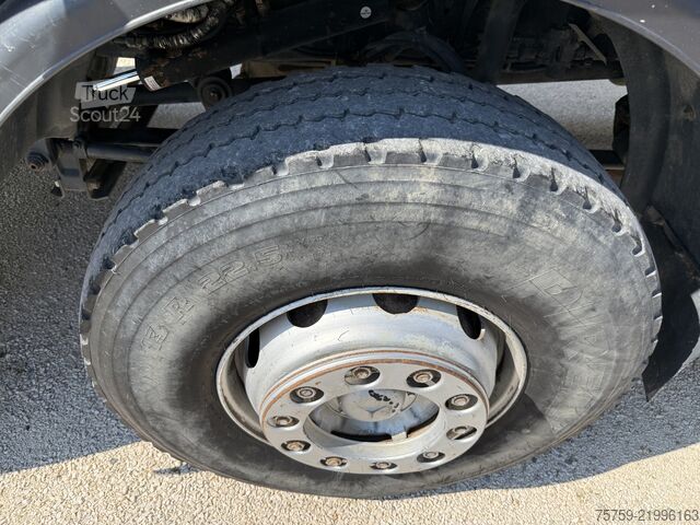 Kippiauto Mercedes-Benz Actros 4146K Kipper 8x4 40T Euro3