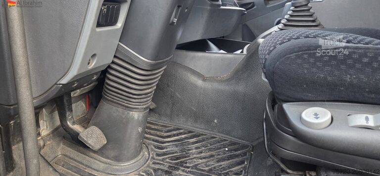 Camion cu platformă și prelată Mercedes-Benz 1829L Staplerhalterung, , Schiebeplane Türen, Scheckheft, Zustand gut