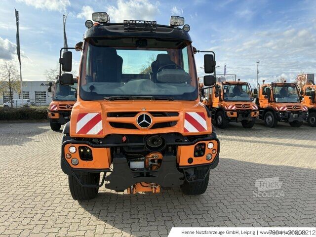 Mezőgazdasági gép Mercedes-Benz Unimog U 423 4X4 3000