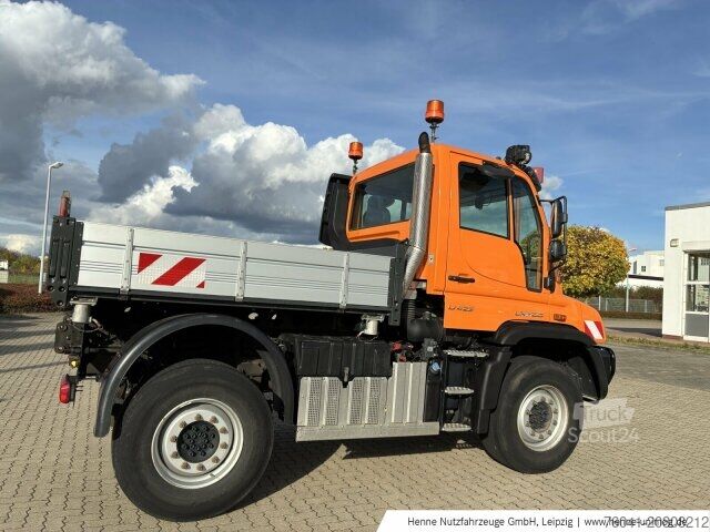 Mezőgazdasági gép Mercedes-Benz Unimog U 423 4X4 3000