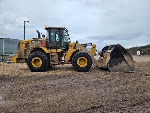 Chargeuse sur pneus Caterpillar 962 M