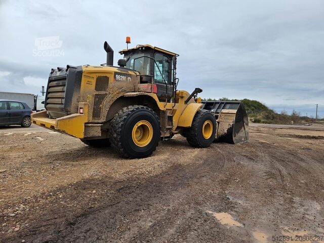 Chargeuse sur pneus Caterpillar 962 M