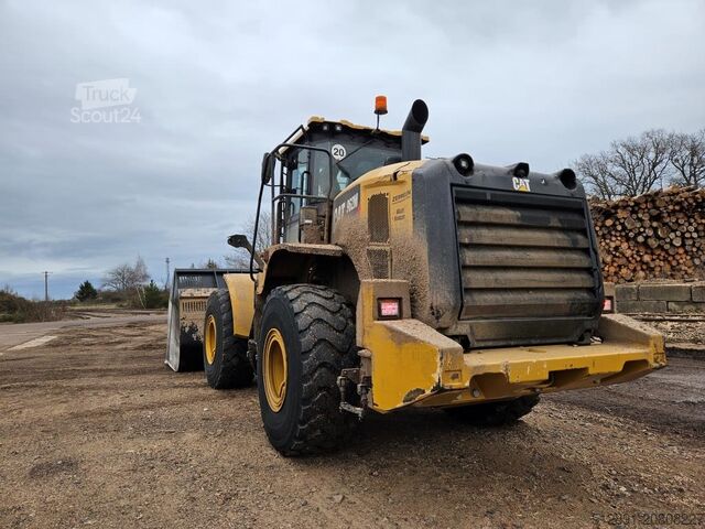Chargeuse sur pneus Caterpillar 962 M