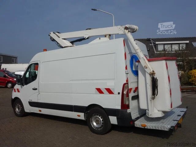 Løfteplattform Renault Master france elevateur 11,5 meter