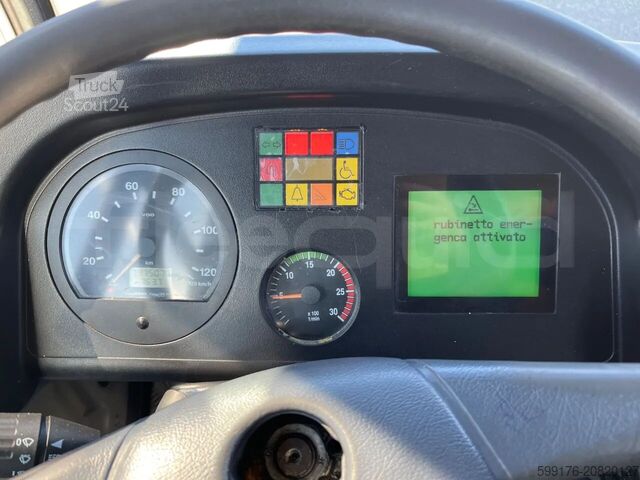 Autocarro urbano Mercedes-Benz O 530