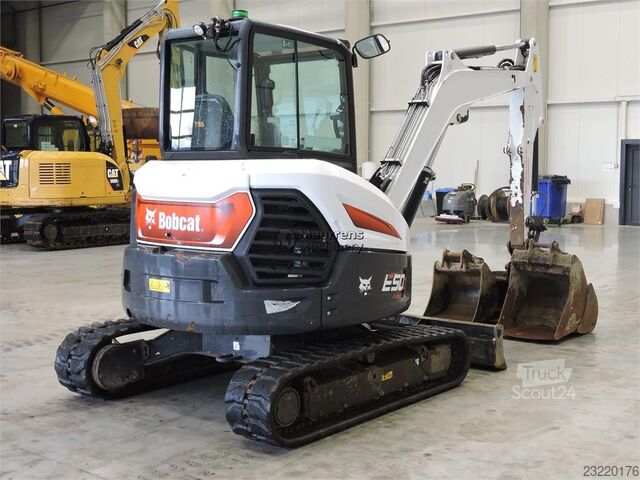 Bobcat E50 με 3 κάδους εκσκαφέα Bobcat E50 3 Buckets