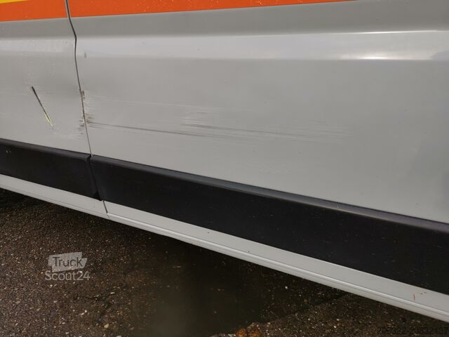 Caravane/camping-car Fiat Weinsberg Carabus 600 K | 4 Posti Letto | Completamente Attrezzato