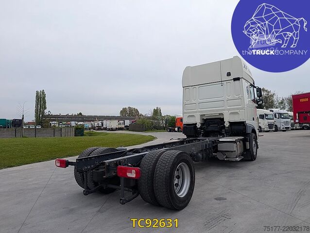 Шасси с кабиной DAF XF 450