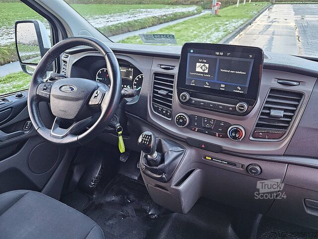 High-roof van FORD TRANSIT CUSTOM 2.0 L2H1 Navi Airco