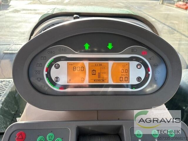 Traktor Fendt 826 VARIO S4