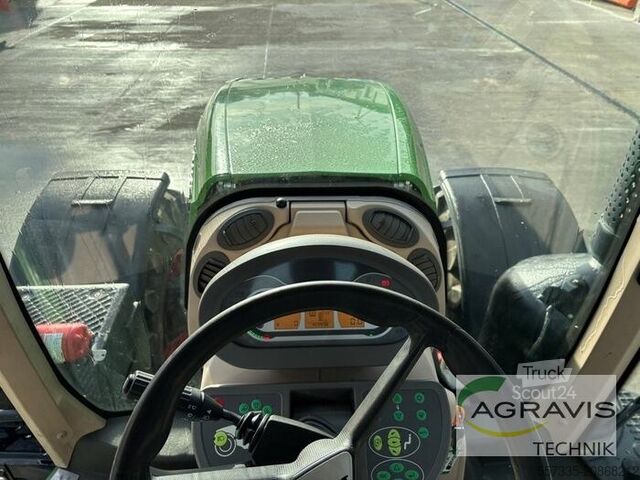 Traktor Fendt 826 VARIO S4