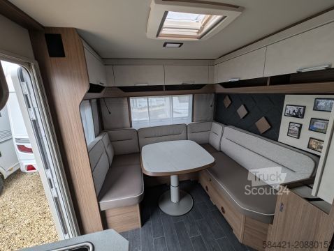 Caravana Tabbert Cazadora 490 TD 2,3 *2,0 t*Premium Int&Ext Paket*