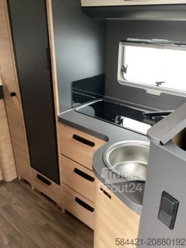 Polintegriran avtodom Knaus L!VE TI 700 MEG Platinum Selection *MJ 26*180 PS*Automatik*4,25 t