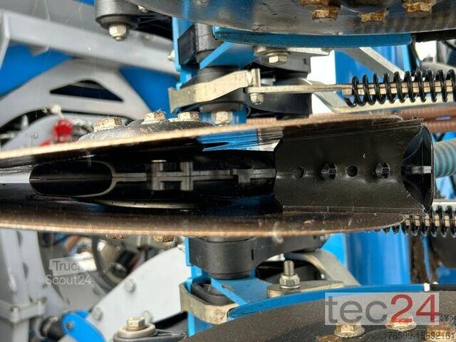 Coltivatore da campo Lemken ZIRKON 12/600 KA