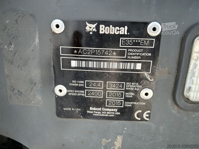 Mini excavator Bobcat E35