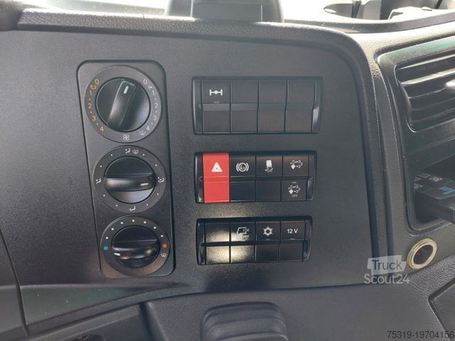 Tovorno vozilo s ravno platformo in ponjavo MERCEDES-BENZ Atego 1223 L/NR 20 20 Paletten