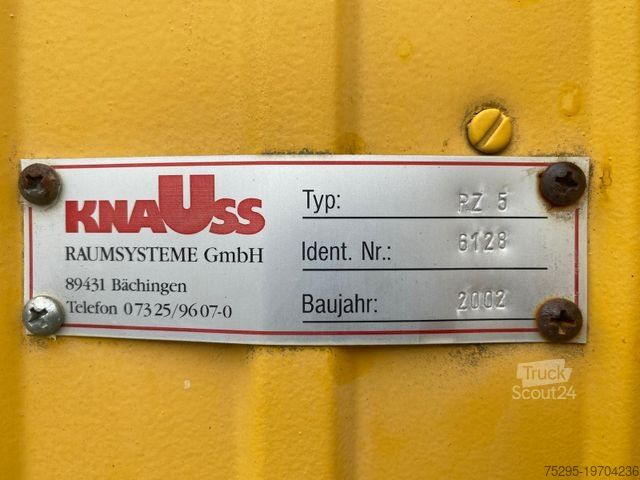 Remorcă  3x Knauss Mannschaftscontainer RZ 5. Nr. 6128