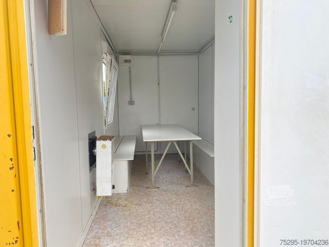 Remorcă  3x Knauss Mannschaftscontainer RZ 5. Nr. 6128