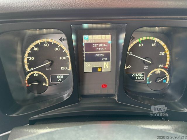 Camion-benne tricar MERCEDES-BENZ Arocs 3243 8x4 Kipper Schwarzmuller Bordmatik