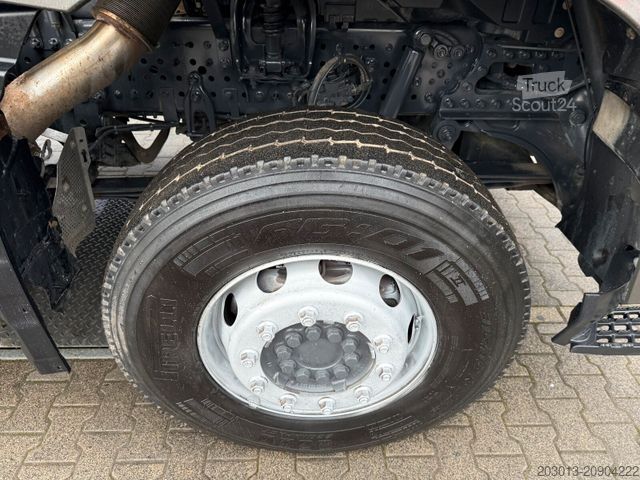 Třístranný sklápěč MERCEDES-BENZ Arocs 2646 6x4 Kipper MEILLER Bordmatik