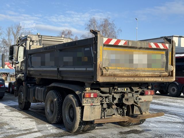 Camion benne MERCEDES-BENZ Arocs 2646 6x4 Kipper MEILLER Bordmatik