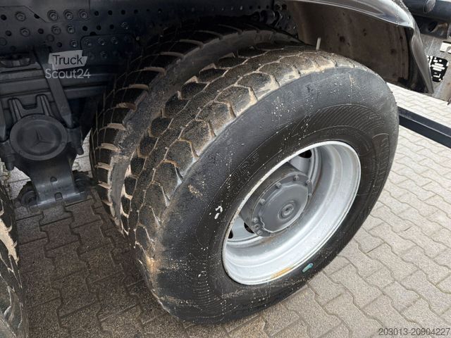 Pašizgāzējs kravas automašīna MERCEDES-BENZ Arocs 2646 6x4 Kipper MEILLER Bordmatik