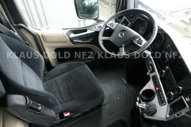 Фургон (грузовой автомобиль) MERCEDES-BENZ Actros 2548 Koffer Lift-/Lenkachse Motor Defekt