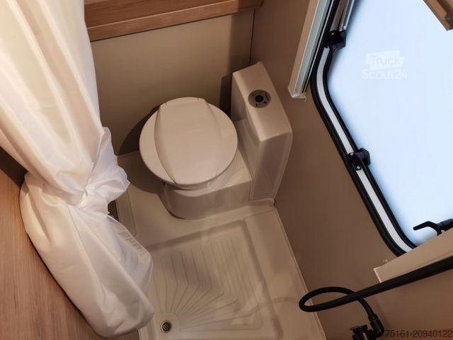 Rulotă WEINSBERG CARAONE 450 FU / -2026- / ADVANCED & SMART PAKET