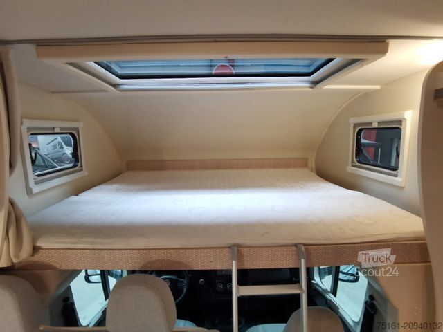 Alkove-camper EURAMOBIL ACTIVA ONE 690 HB / 180PS-40H MAXI/ PANORAMADACH