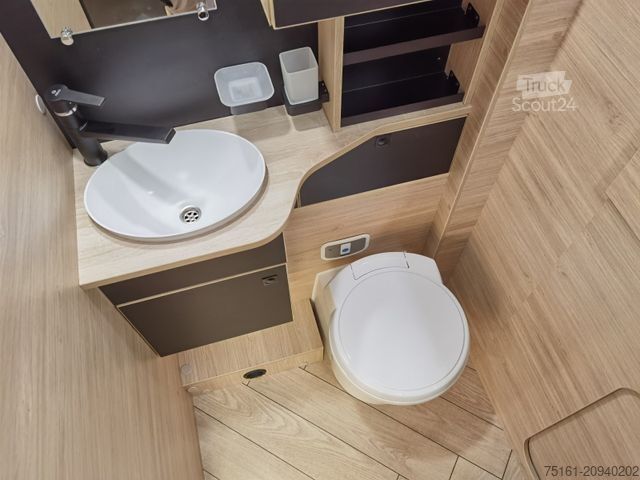 Daļēji integrēta kemperis CHAUSSON 640 TITANIUM / -2026- / 165PS-8G. / XXL- HUBBETT