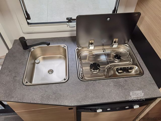 Alkoven Wohnmobil CHAUSSON C 514 / 140PS / ARCTIC & ZUBEHÖR - PAKET / 5.99M