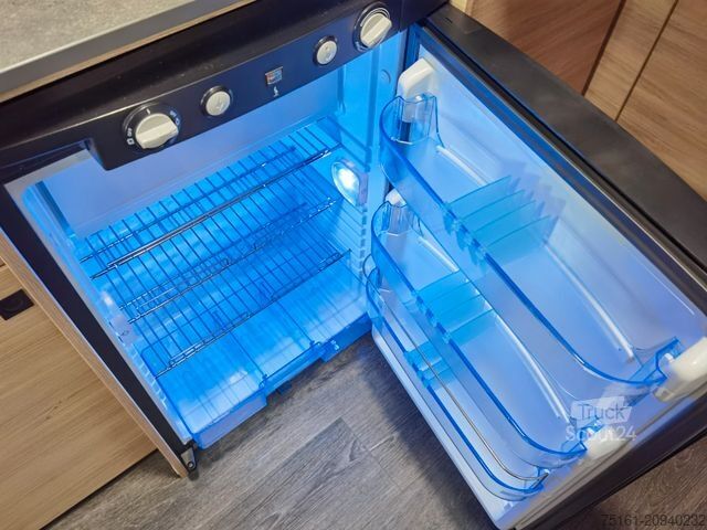 Alkoven Wohnmobil CHAUSSON C 514 / 140PS / ARCTIC & ZUBEHÖR - PAKET / 5.99M